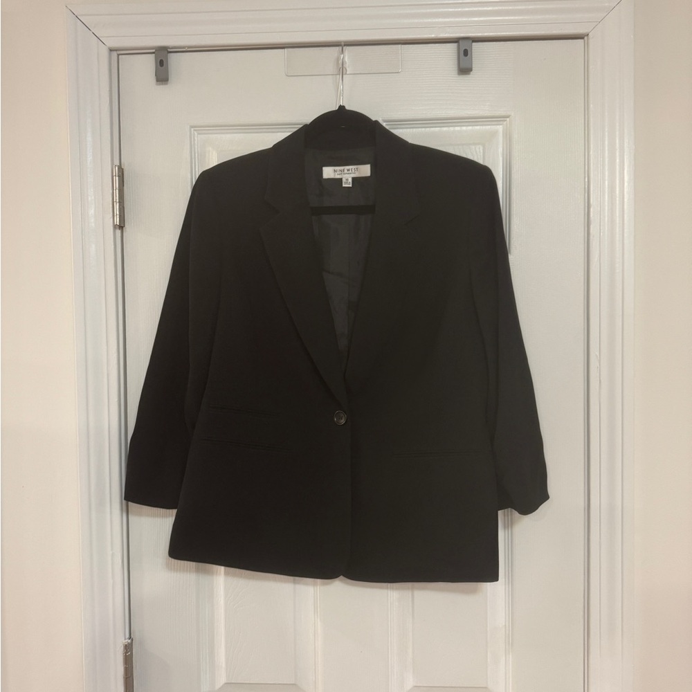Nine West Black Structured Suit Jacket/Suit Pants